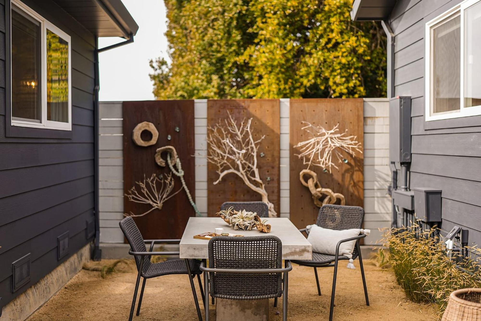 Funboard Room Includes King Bed And Mini Kitchenette Stinson Beach Buitenkant foto